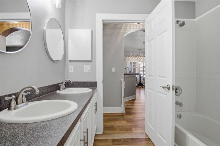 Image No.27-Propriété de 4 chambres à vendre à Clermont