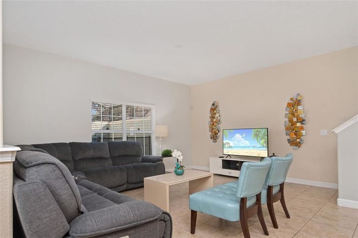 Image No.10-5 Bed Townhouse for sale