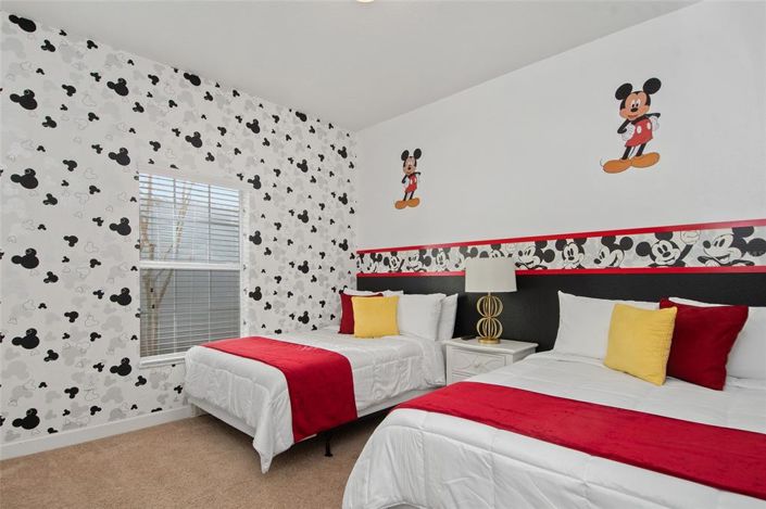 Image No.23-5 Bed Townhouse for sale