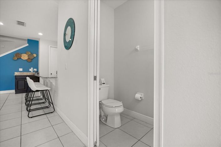 Image No.12-6 Bed Property for sale