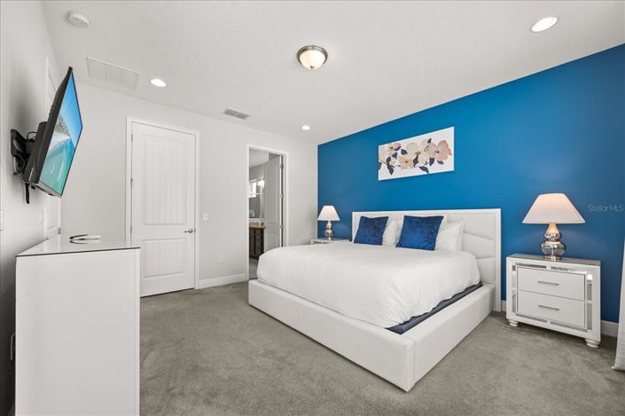 Image No.38-6 Bed Property for sale