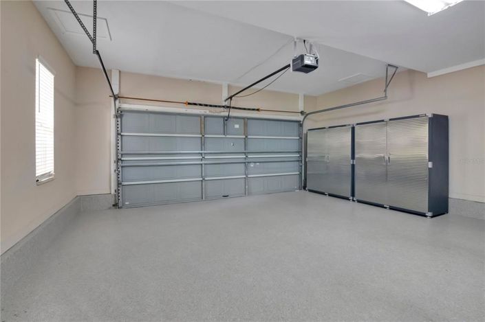 Image No.28-4 Bed Property for sale
