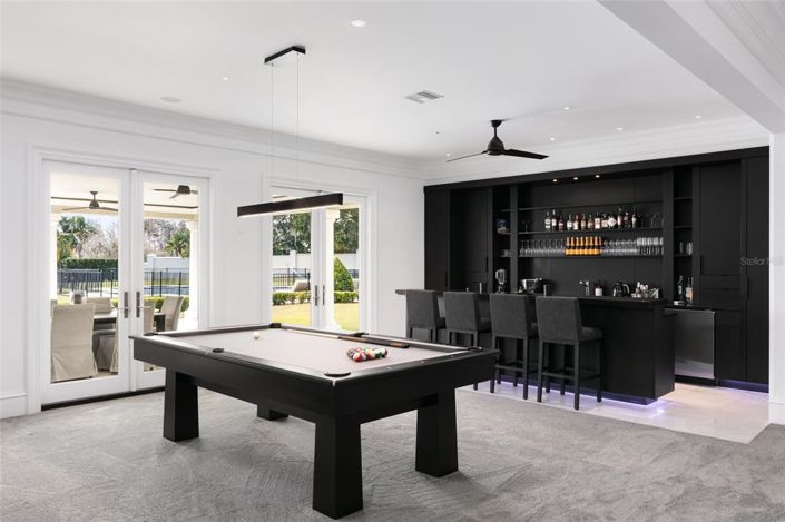 Image No.22-10 Bed Property for sale