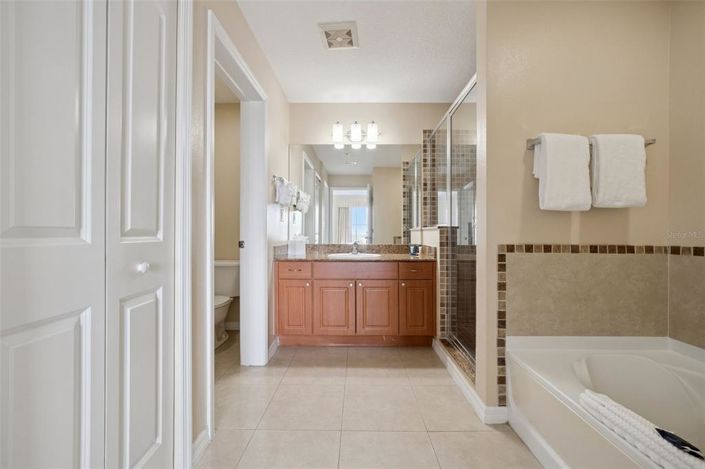 Image No.16-Propriété de 2 chambres à vendre à Orlando