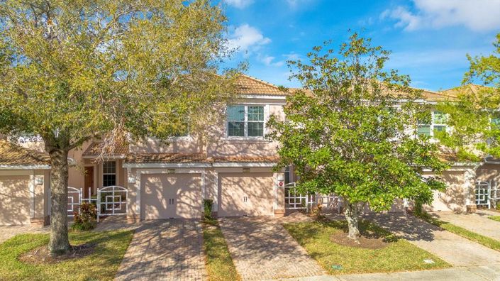 Image No.36-3 Bed Property for sale