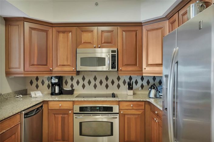 Image No.9-2 Bed Property for sale