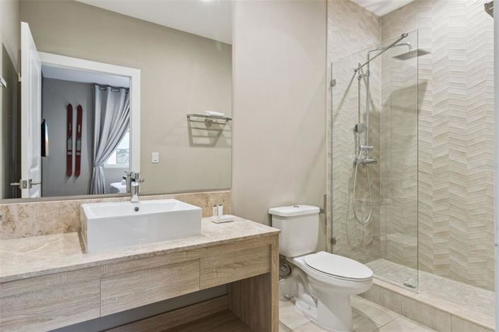 Image No.29-4 Bed Townhouse for sale