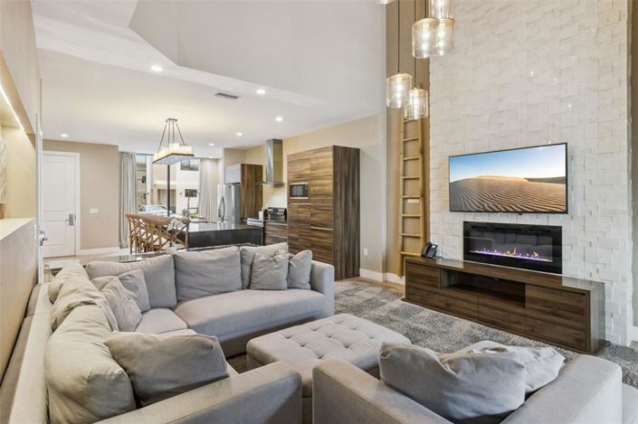 Image No.3-4 Bed Townhouse for sale