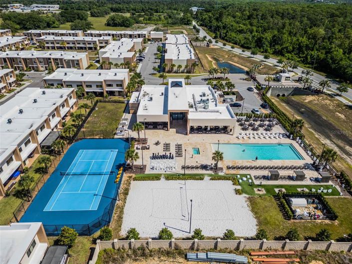 Image No.45-4 Bed Townhouse for sale