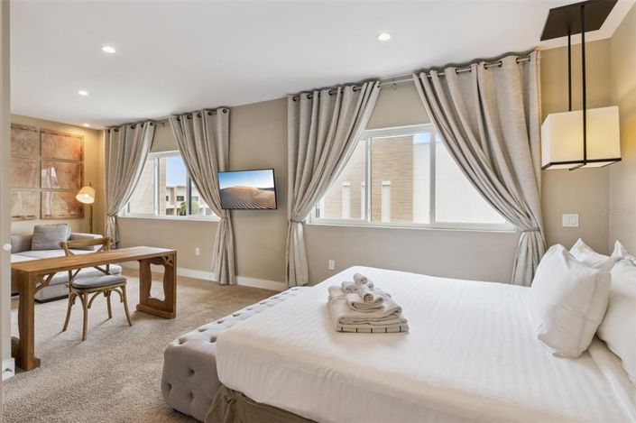 Image No.7-4 Bed Townhouse for sale