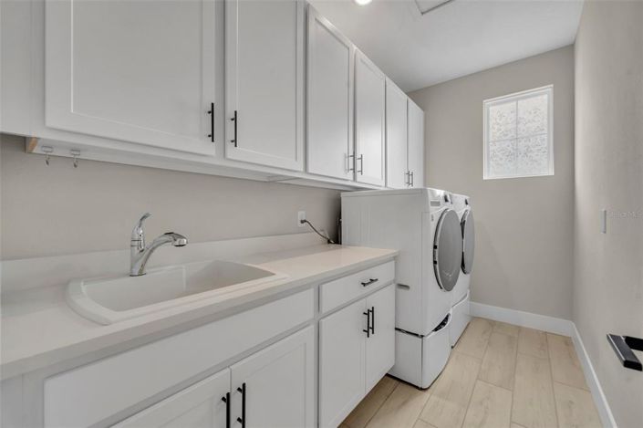 Image No.59-Propriété de 4 chambres à vendre à Orlando