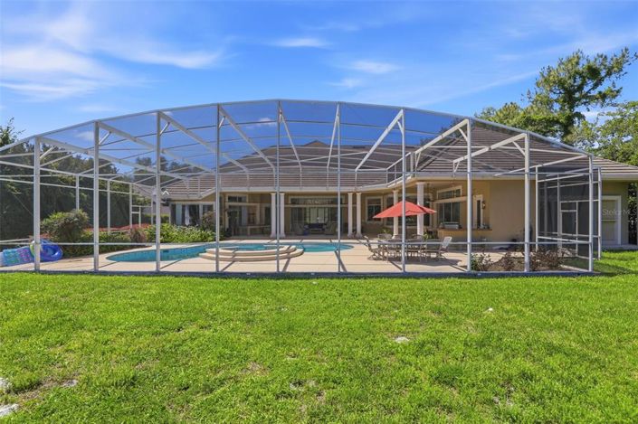 Image No.47-5 Bed Property for sale