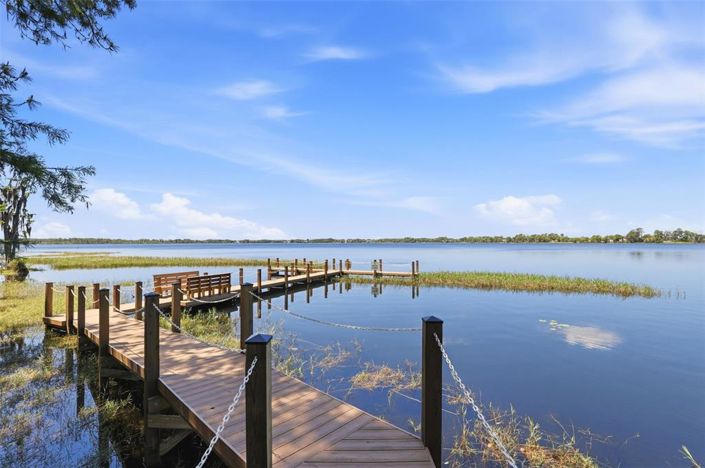 Image No.58-5 Bed Property for sale