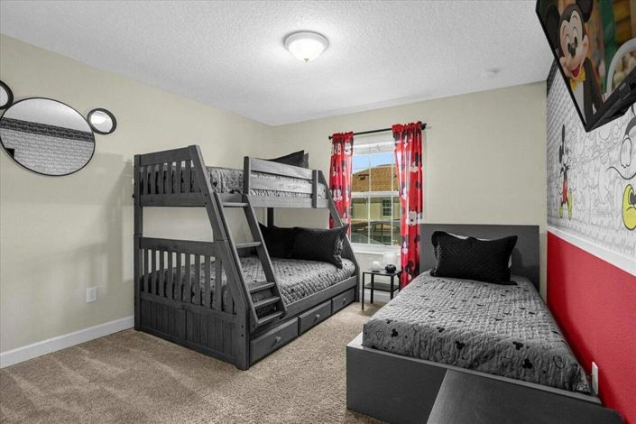 Image No.18-4 Bed Townhouse for sale