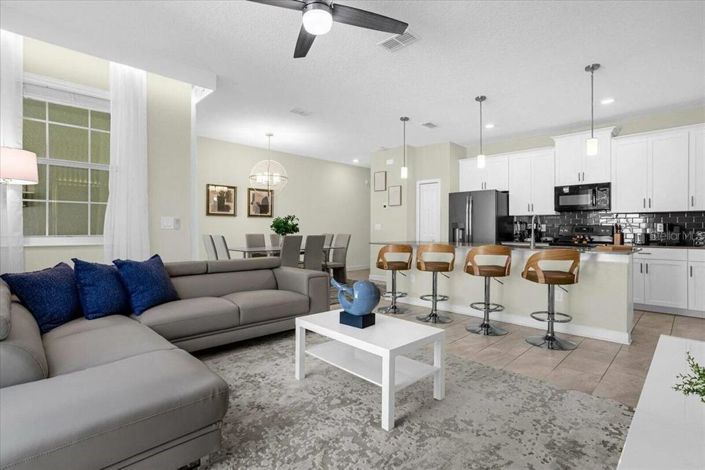 Image No.3-4 Bed Townhouse for sale