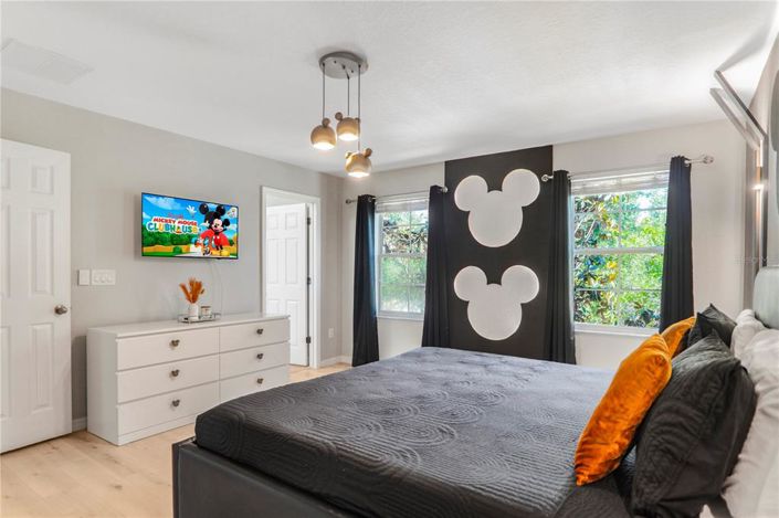 Image No.31-4 Bed Townhouse for sale