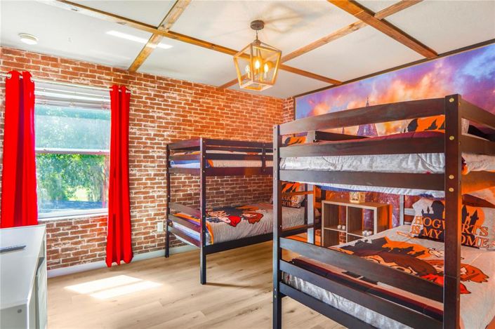 Image No.51-4 Bed Townhouse for sale