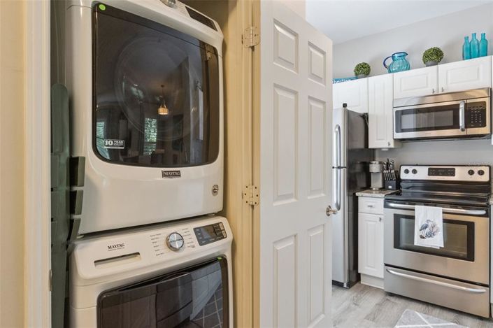 Image No.10-1 Bed Property for sale