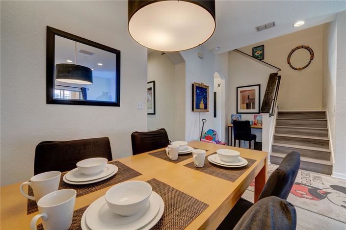 Image No.14-4 Bed Townhouse for sale