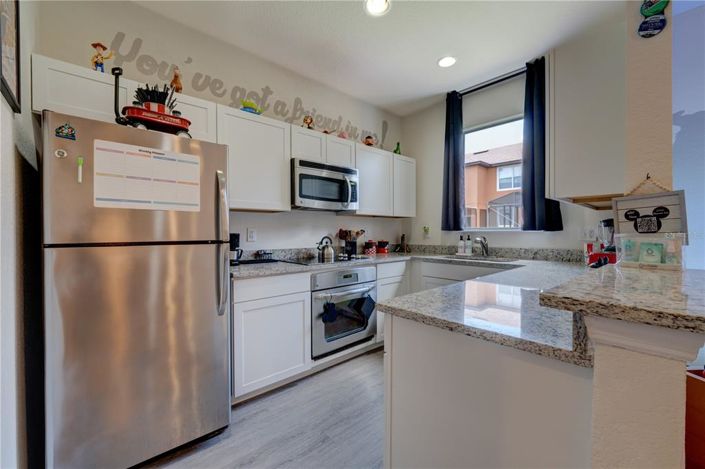 Image No.27-4 Bed Townhouse for sale