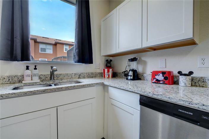 Image No.31-4 Bed Townhouse for sale