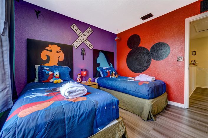 Image No.52-4 Bed Townhouse for sale