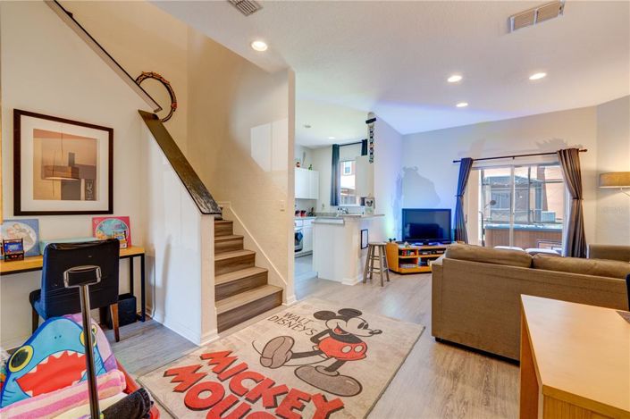 Image No.9-4 Bed Townhouse for sale