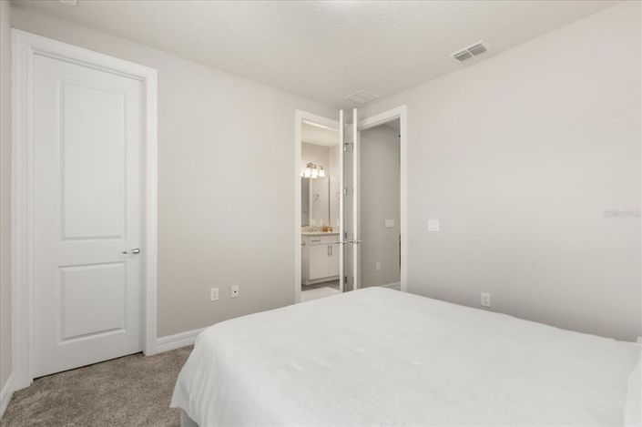 Image No.20-Propriété de 3 chambres à vendre à Orlando