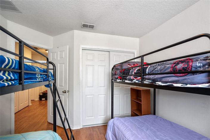 Image No.14-4 Bed Townhouse for sale