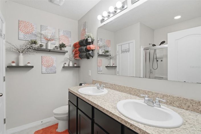 Image No.19-3 Bed Townhouse for sale