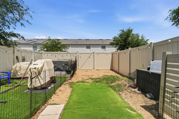 Image No.28-3 Bed Townhouse for sale