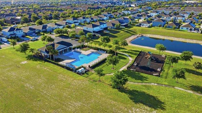 Image No.31-3 Bed Townhouse for sale