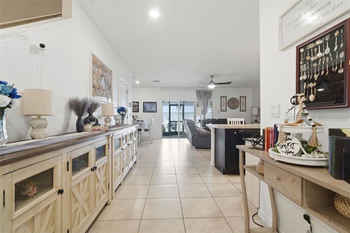 Image No.5-3 Bed Townhouse for sale