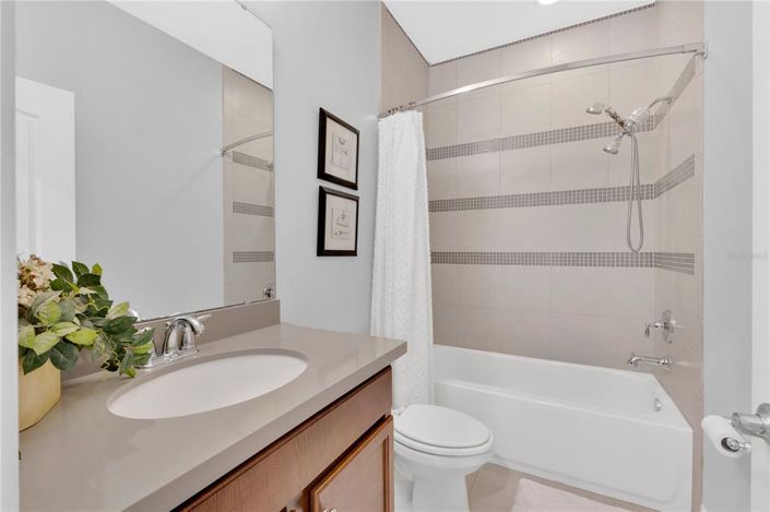 Image No.24-4 Bed Property for sale