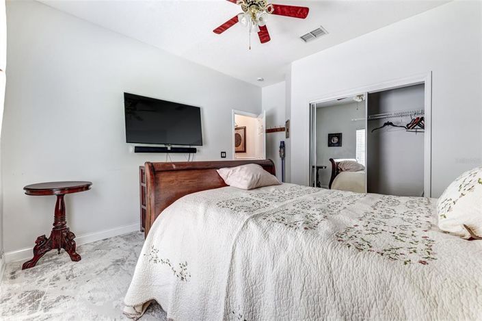 Image No.34-5 Bed Property for sale