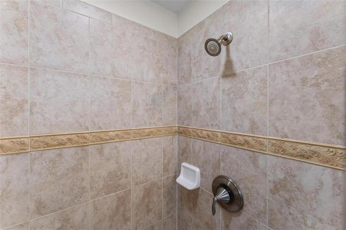 Image No.21-4 Bed Townhouse for sale