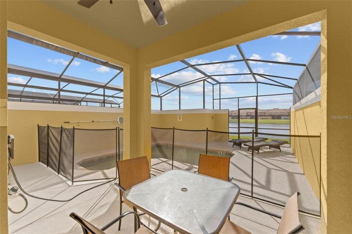 Image No.4-4 Bed Townhouse for sale