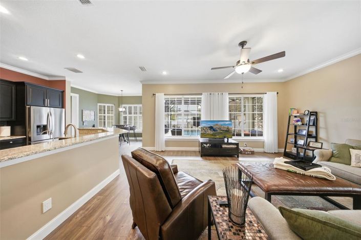 Image No.11-4 Bed Property for sale