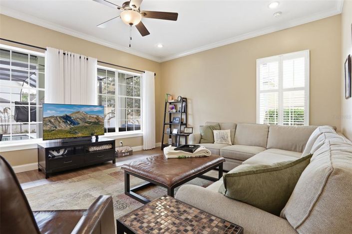 Image No.19-4 Bed Property for sale