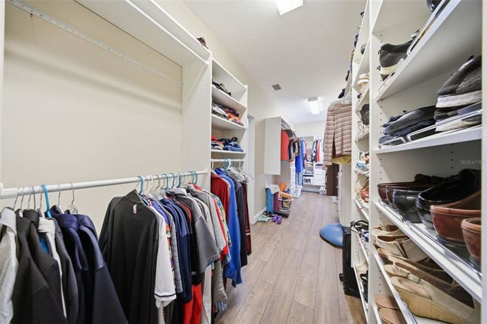 Image No.31-4 Bed Property for sale