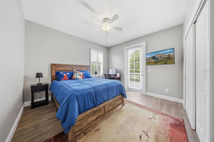 Image No.32-4 Bed Property for sale