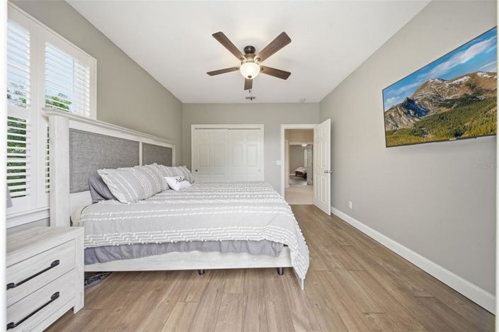 Image No.37-4 Bed Property for sale