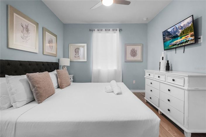 Image No.29-9 Bed Property for sale