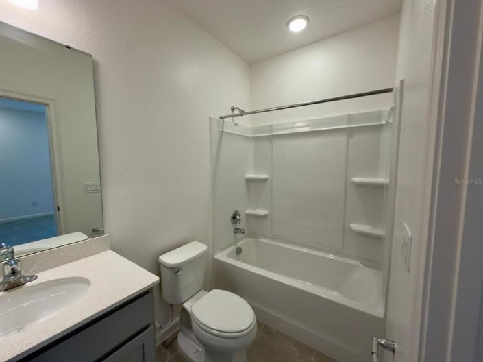 Image No.15-5 Bed Townhouse for sale