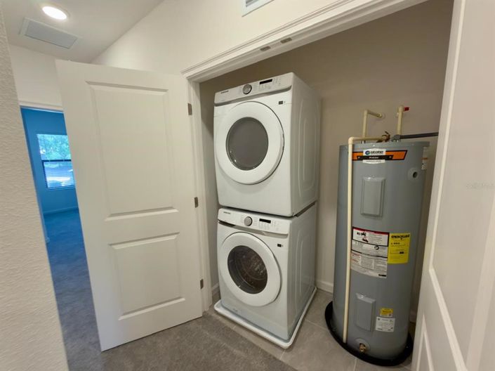 Image No.19-5 Bed Townhouse for sale