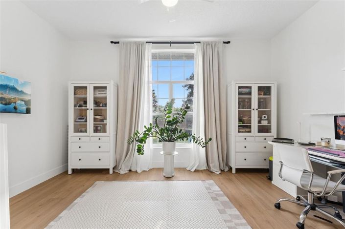 Image No.21-4 Bed Property for sale