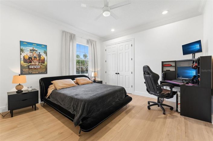 Image No.32-4 Bed Property for sale