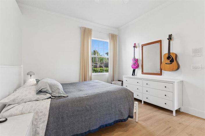 Image No.35-4 Bed Property for sale