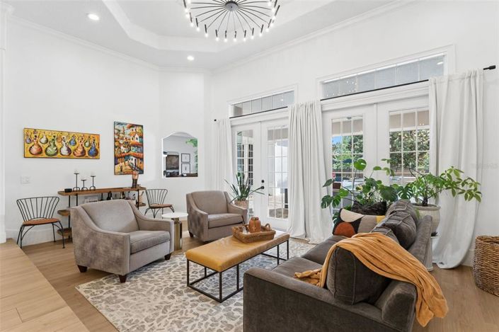 Image No.7-4 Bed Property for sale