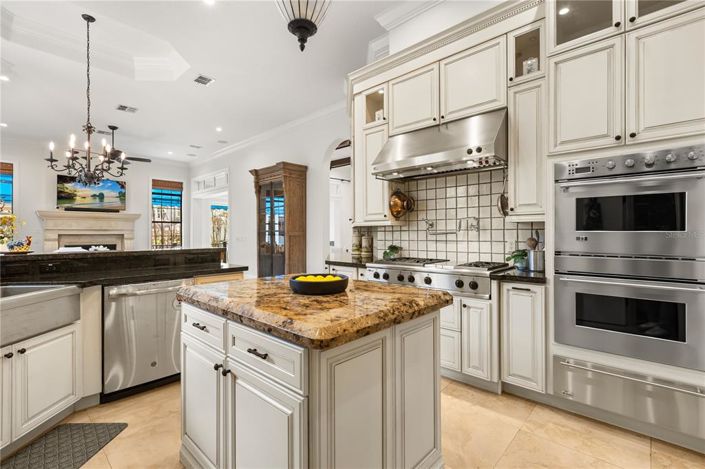 Image No.26-4 Bed Property for sale